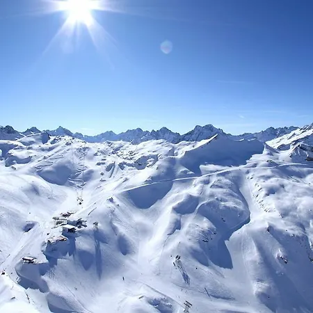 Les Flocons Λε Ντεζ Αλπ