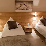 Les Flocons Hotel 3*