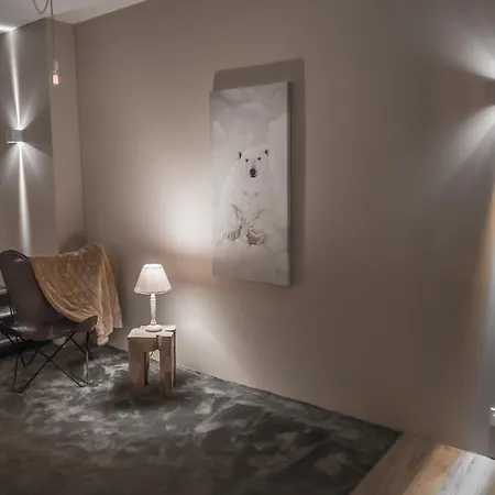 Les Flocons Szálloda 3*